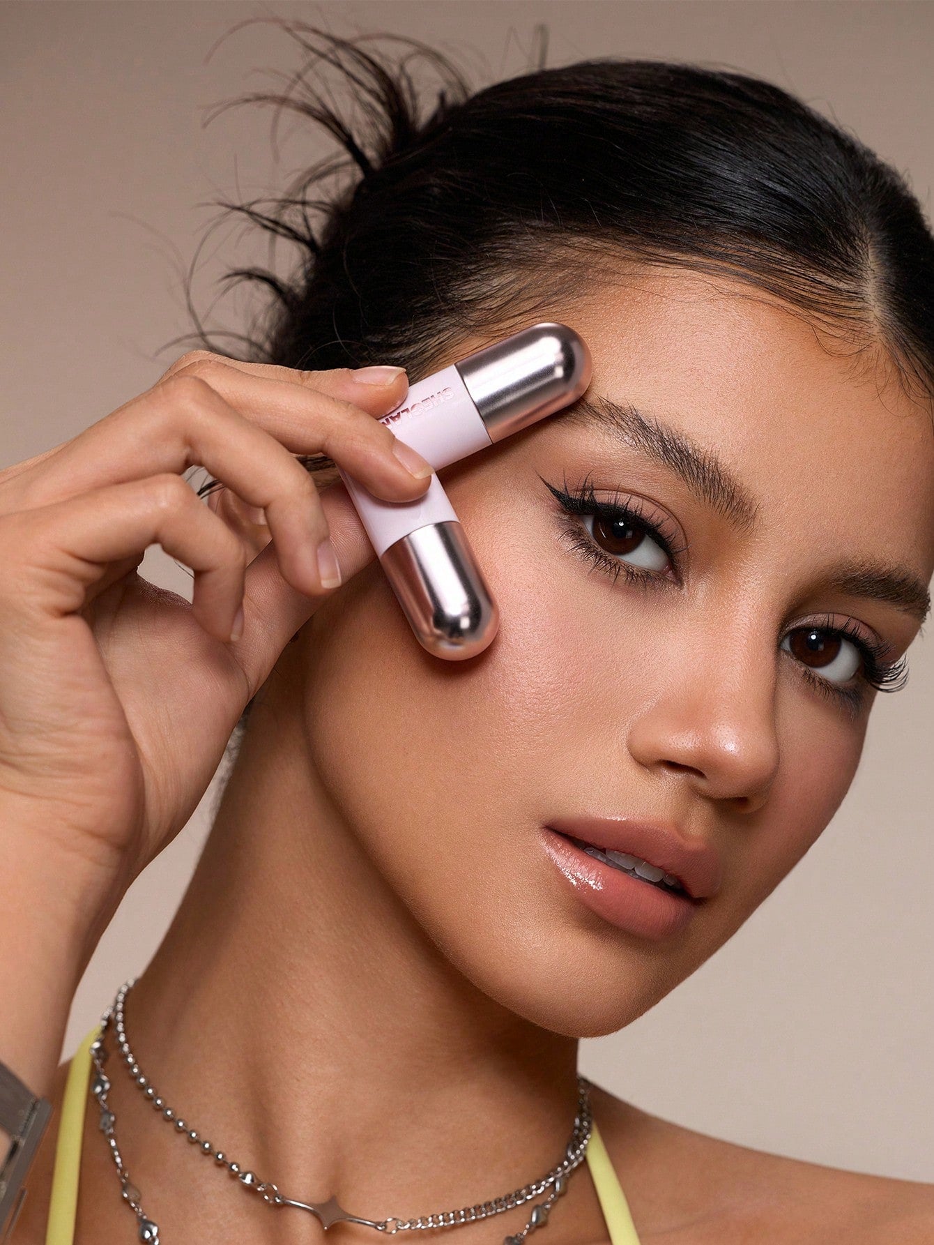 SHEGLAM Insta-Wing Heart Stamp Eyeliner