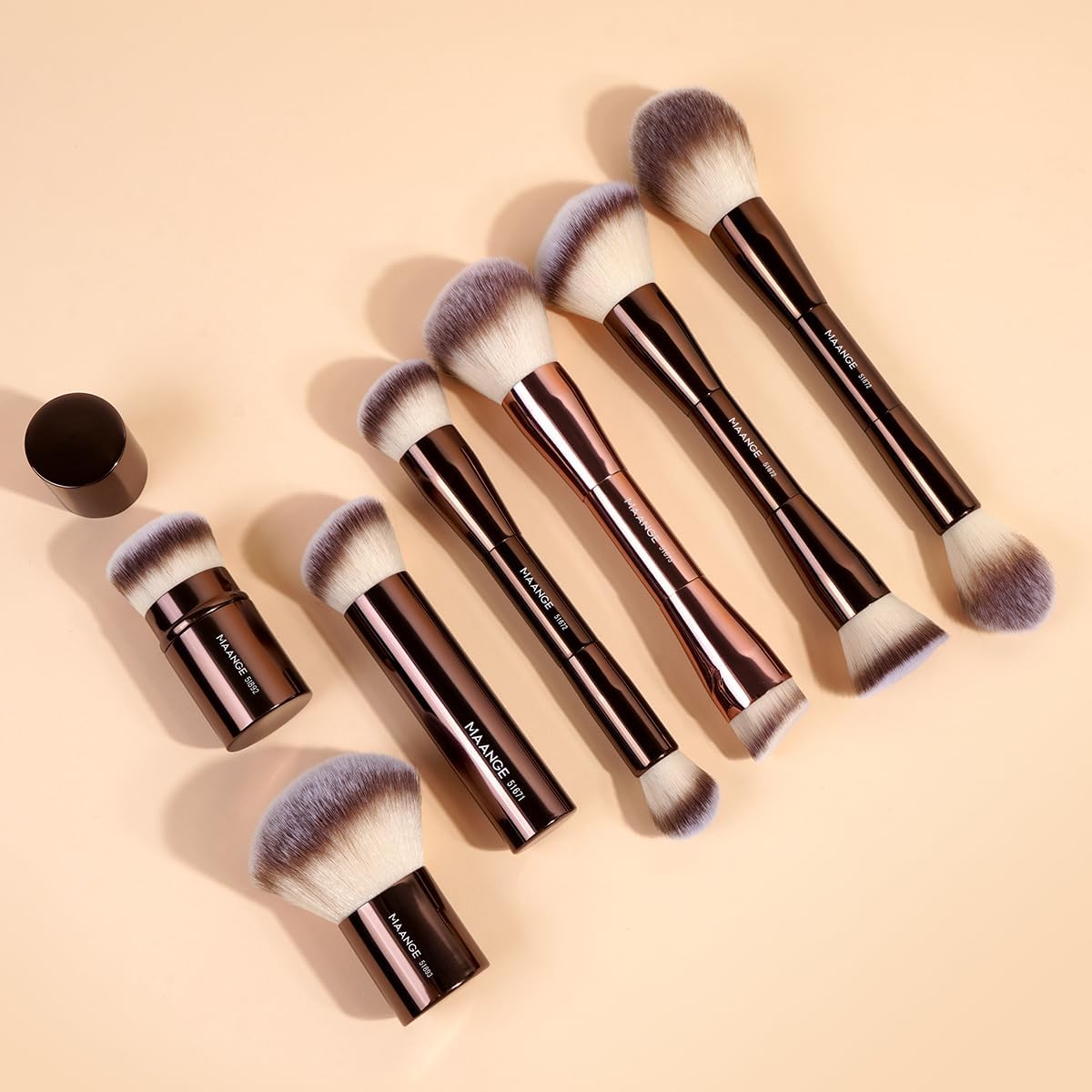 MAANGE 7-Piece Makeup Brush Set Double-Ended Kabuki Brushes, Contour Brushes for Foundation, Liquid and Powder Products, Concealer, Cream Cosmetics, Makeup Tools (Coffee)